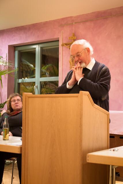 Pater Siegfried Hutt SAC sinniert über die Musik im allgemeinen und die Orgelmusik im besonderen | Foto: Andreas S. Köhler