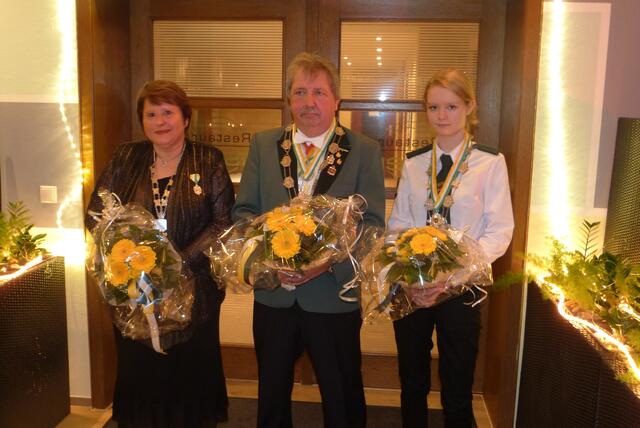 v. Betrachter links Doris Schmidt, Werner Lubetzky, Leonie Piecha