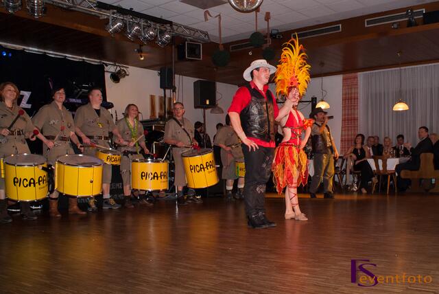 ORCC Schwarz/Weiß-Ball 2014 - Gastauftritt der Hollaria Faschingsgesellschaft aus Augsburg
