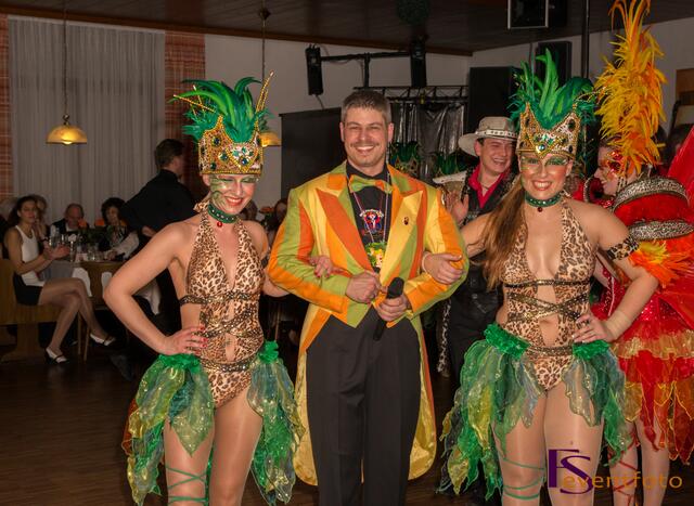 ORCC Schwarz/Weiß-Ball 2014 - Gastauftritt der Hollaria Faschingsgesellschaft aus Augsburg