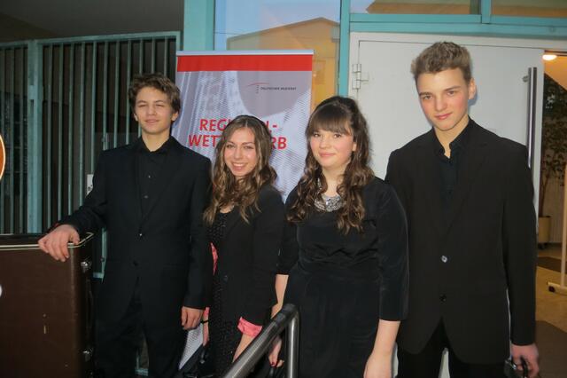 "DAISOMA" - das Saxofonquartett mit v. l. Marcel Kapfer, Isabel Lacher, Sonja Kalnin und Daniel Weschta erspielten sich einen 1. Preis mit 22 Punkten.