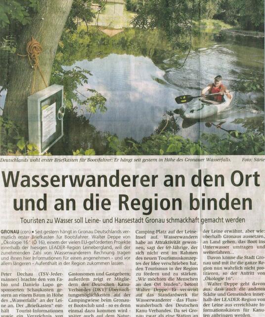 Gronau: Alu-Uferprospektkasten (CocaCola), in Hochformat geändert, vom Kanu aus erreichbar! Relativ vandalismussicher, bietet er ankommenden Kanutouristen aktuelle Info zum Verweilen! Danke an LDZ, Cornelia Sürie, jetzt http://www.leinetal24.de , für Bericht und Foto!_ _Kanu Touren im LeineLand…:
http://www.myheimat.de/hannover-mitte/freizeit/kanu-touren-im-leineland-auf-nebenfluessen-innerste-und-rhume-ab-hannover-nach-ost-und-west-oder-auf-aller-und-weser-bis-zur-nordsee-d2486258.html | Foto: LDZ, Cornelia Sürie_jetzt http://www.leinetal24.de