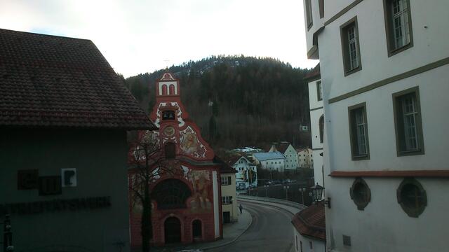 Ich näherte mich einer Kirche.