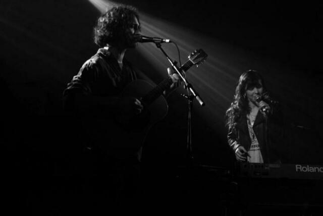 Take Berlin - das sind Jesse aus Brooklyn und Yvonne aus Berlin.