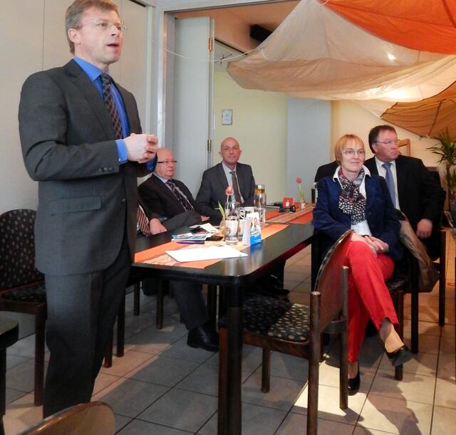 Auch Bürgermeisterkandidat Thomas Kleist  spricht über seine Vorstellungen