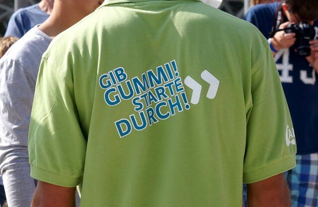Ein gutes Motto! Am Stand der ADK erfuhren die Besucher etwas über die Vielseitigkeit des Werkstoffs Kautschuk.