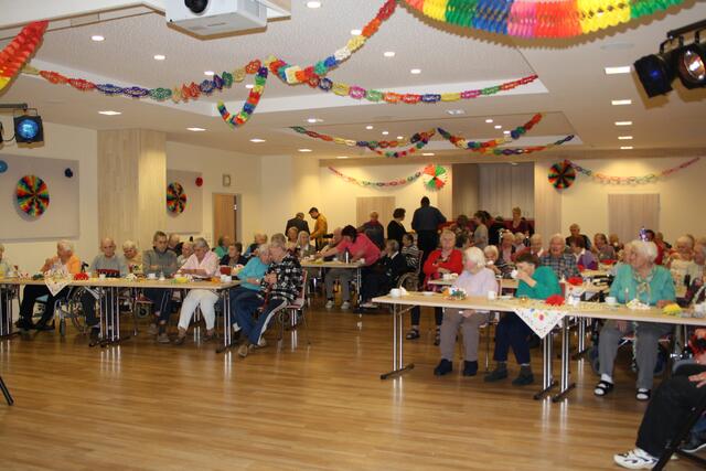 ...AWO Faschingsball mit dem ORCC Friedberg...