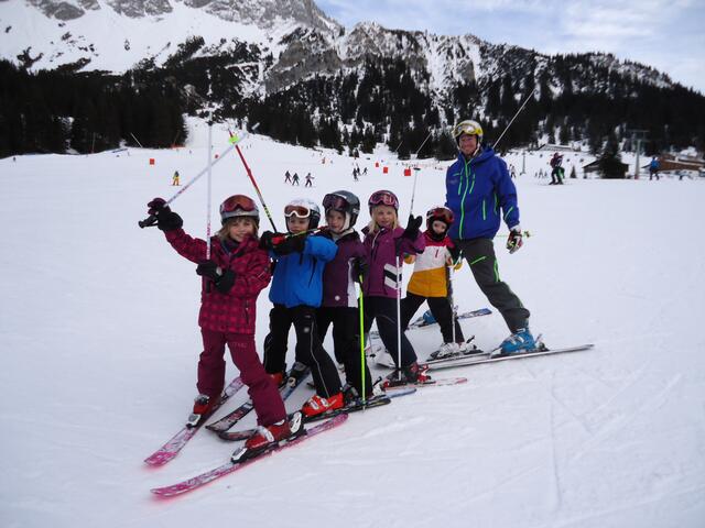 Auch die Skischüler von Florian Berger waren mit viel Spaß und Freude dabei.