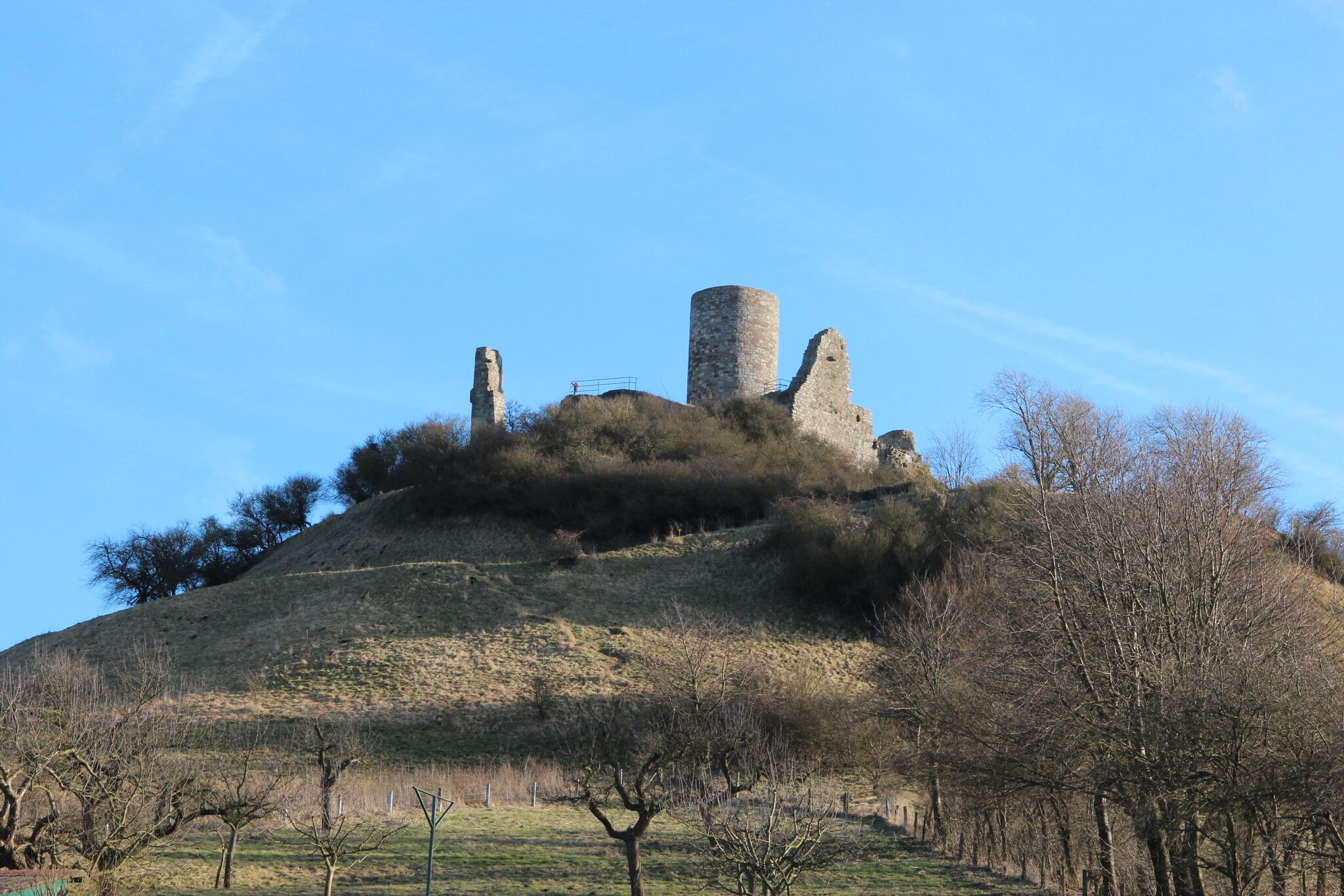 Der Desenberg bei Warburg Diemelstadt