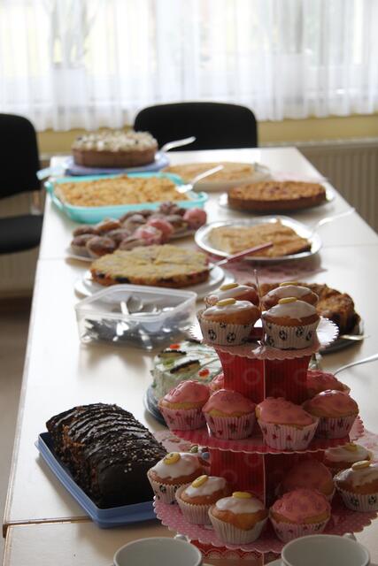 Eine bunte Vielfalt an Kuchen