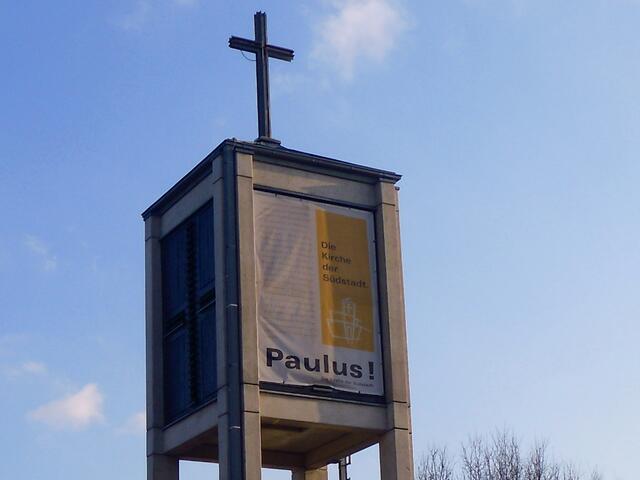 . . . St. Paulus, die Kirche in der Südstadt . . .