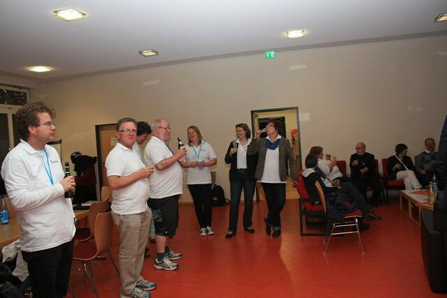 Erleichterung und Wehmut beim Treffen der Helfer nach der Abschlussveranstaltung