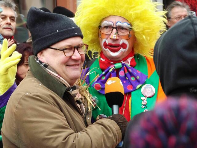 Der ZDF Moderator Achim Winter hat in Villingen einen Beitrag gedreht. Der Bericht wird wie ein Sprecher des ZDF bestätigte Morgen gegen 17.30 Uhr im ZDF zu sehen sein.