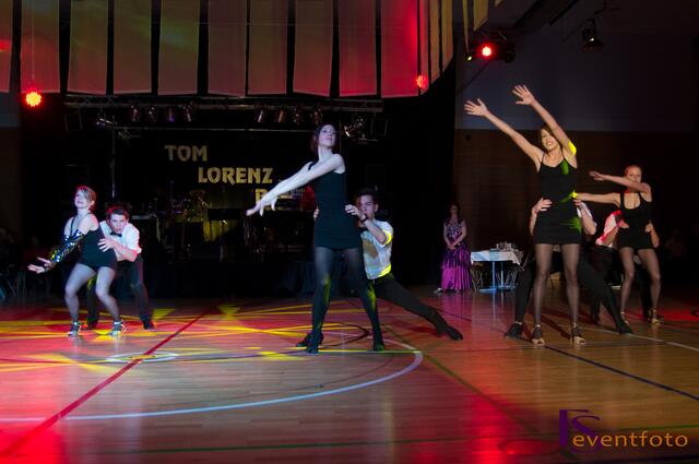 27. Ball der Junggebliebenen 2014 in Friedberg - Große Show vom TSC Blau-Weiß-Rot