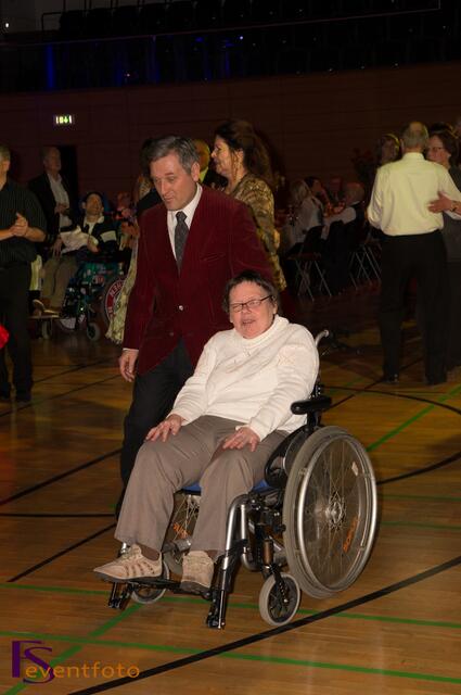 27. Ball der Junggebliebenen 2014 in Friedberg. Der Stammtisch der Leute mit und ohne Behinderung hatte  viel Spaß und Freude