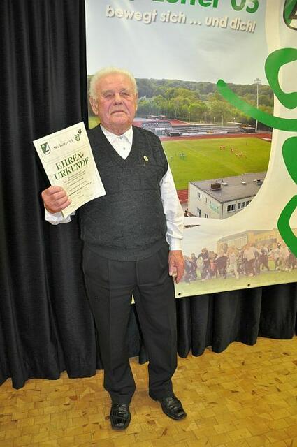 Vielen Dank! Für 60 Jahre Vereinstreue. Das gibt es nur selten!
