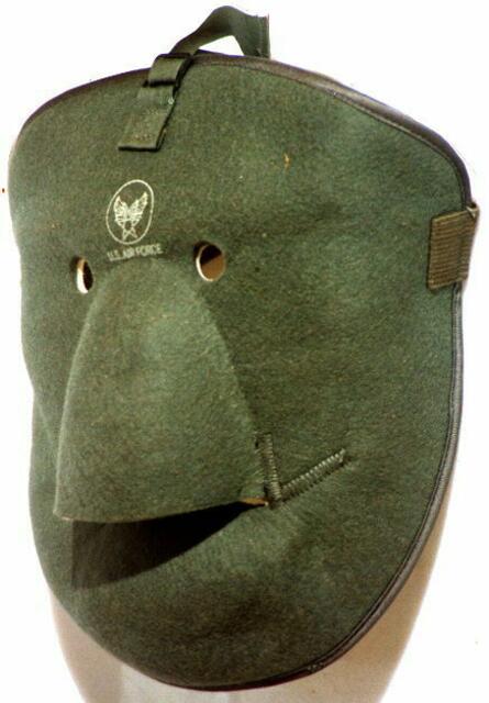 Wärmemaske alte DDR-Volksarmee