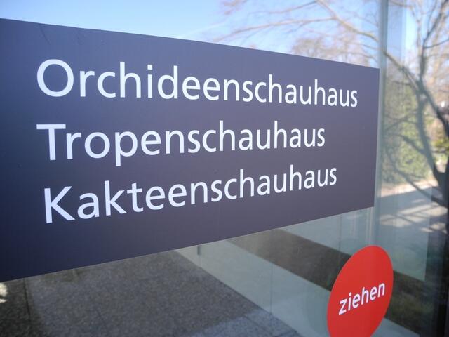 Bitte eintreten!