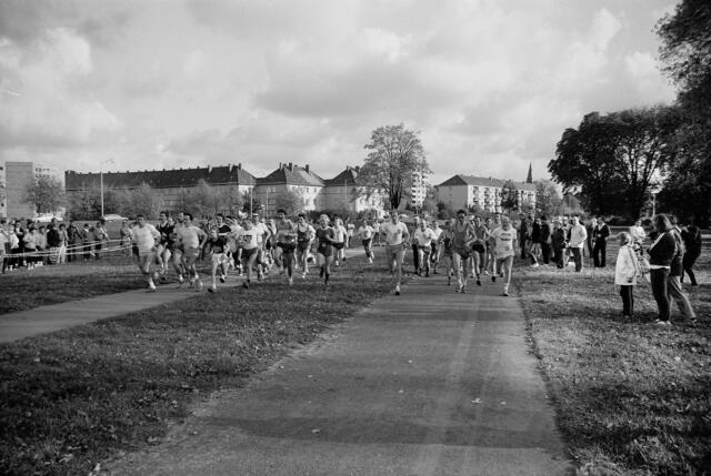 Der 6. Herbstlauf 1983 stand im Zeichen der 1000-Jahr-Feier Döhrens