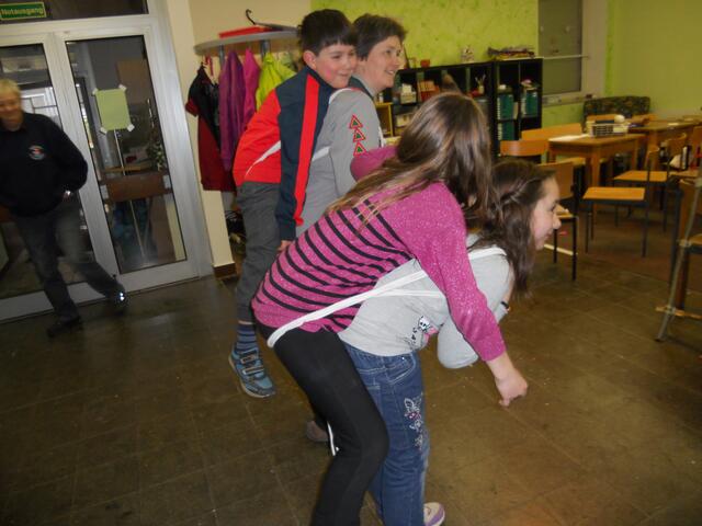 Mit Seilen kann man auch alleine transportieren