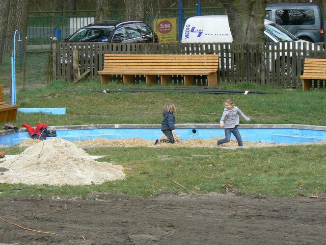 Das zukünftige Matschebecken für die jüngsten Badegäste!