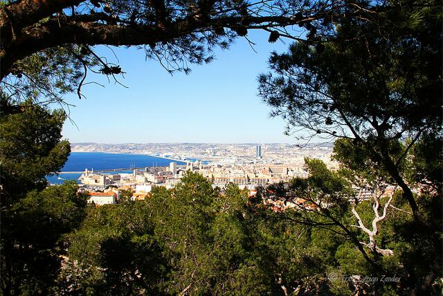der Blick von Notre-Dame de la Garde auf die Stadt