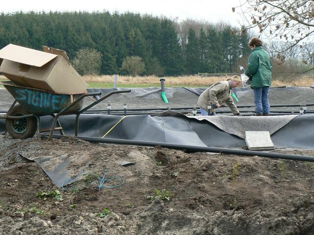 Arbeiten am Neptunfilter.