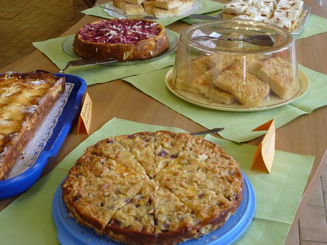 Die Auswahl an Kuchen ist enorm.