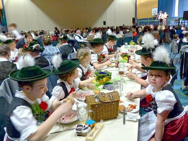Wer arbeitet, muss auch essen ...:-)))
