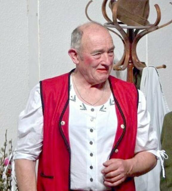 Martl, der Knecht .... Albert Kapfer -- er hat für diese Rolle sogar seinen BART geopfert!!
