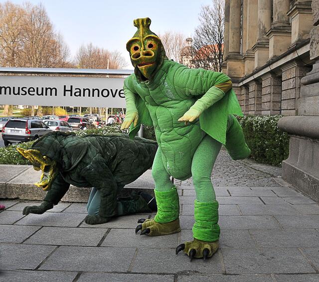 Walk-Act beim Familienfest im Landesmuseum.