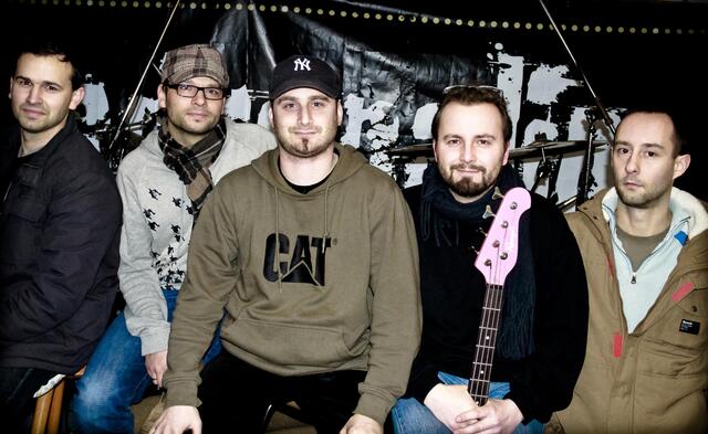 Die Aichacher Band Adrenalin spielt zusammen mit Mista Wicked, Riddim Disasta und Sickstation beim Rockabend des Wittelsbacher Kulturfrühlings (9. Mai, TSV-Halle Aichach). | Foto: Adrenalin