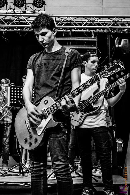 Baerenbande rockt die Friedberger Realschule bei 50-jährigen Schuljubiläum 2014