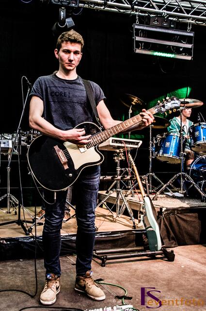 Baerenbande rockt die Friedberger Realschule bei 50-jährigen Schuljubiläum 2014