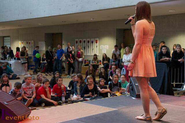 Baerenbande rockt die Friedberger Realschule bei 50-jährigen Schuljubiläum 2014
