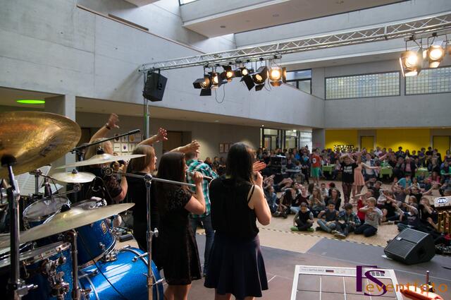 Baerenbande rockt die Friedberger Realschule bei 50-jährigen Schuljubiläum 2014