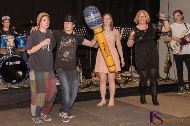 Baerenbande rockt die Friedberger Realschule bei 50-jährigen Schuljubiläum 2014