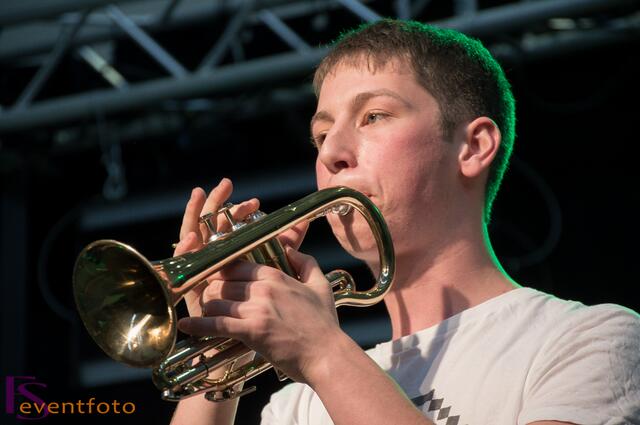 Baerenbande rockt die Friedberger Realschule bei 50-jährigen Schuljubiläum 2014