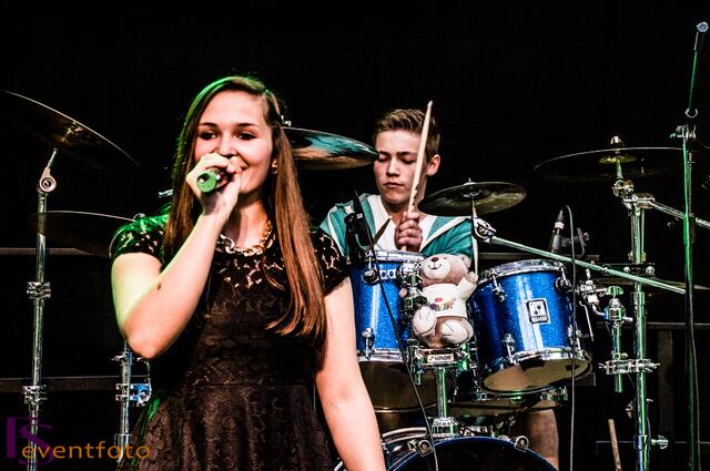 Baerenbande rockt die Friedberger Realschule bei 50-jährigen Schuljubiläum 2014