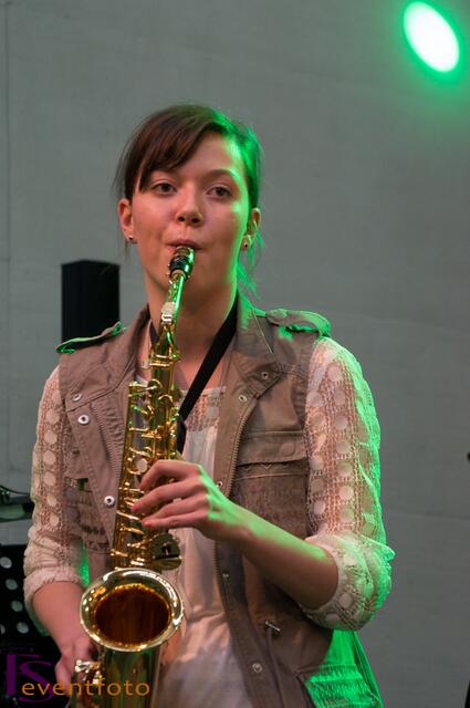 Baerenbande rockt die Friedberger Realschule bei 50-jährigen Schuljubiläum 2014