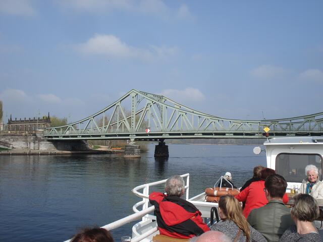 Glienicker Brücke - westliche Seite