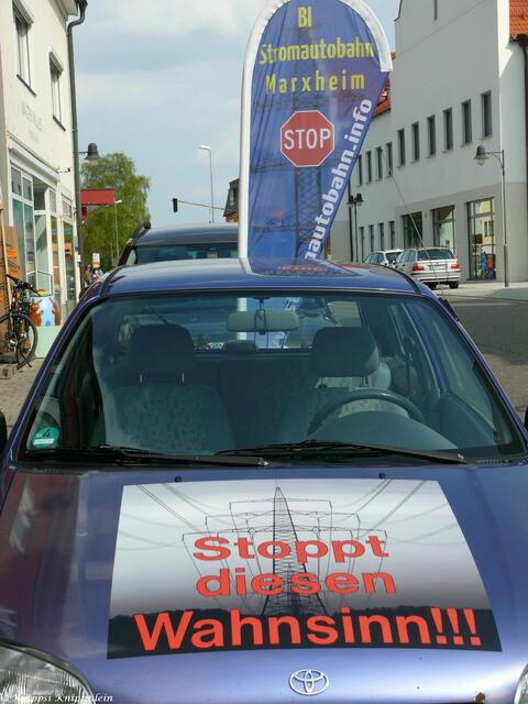 Ein eigenes Stromtrassenauto - zeigt wie wichtig es ist darauf aufmerksam zu machen, um den Wahnsinn zu stoppen...