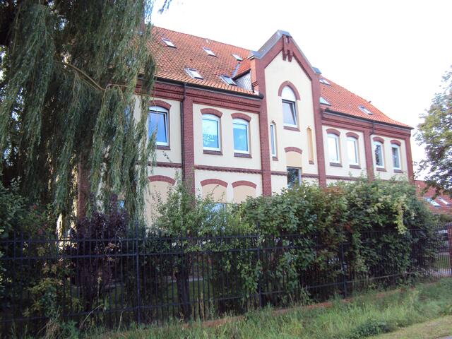 Das ehemalige Verwaltungsgebäude von Schacht Deutschland in Weetzen.