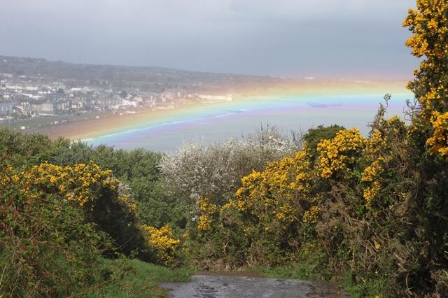 Regenbogen über Bray