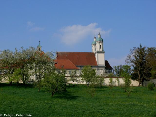 Einen wunderschönen Ausblick hat man von Kloster Holzen auf das Lechtal...