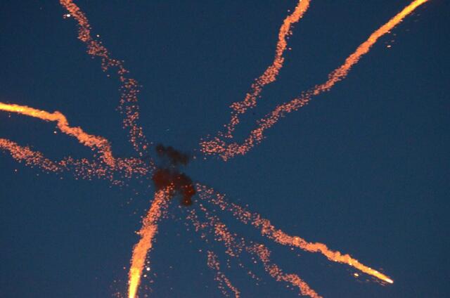 fackelschwimmen: feuerwerk 01