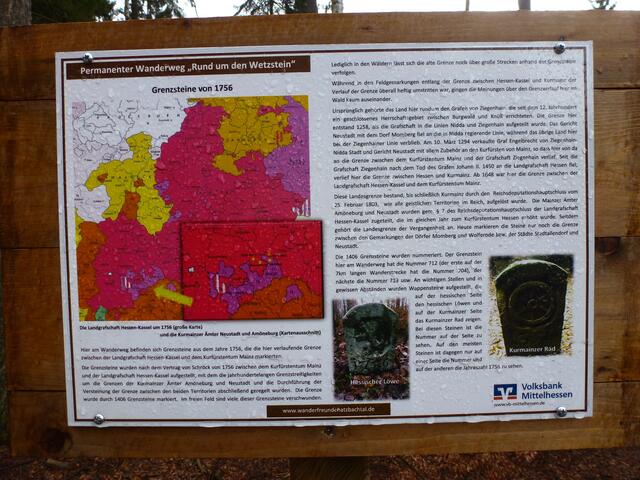 Hinweistafeln geben Aufschluß über die Geschichte!