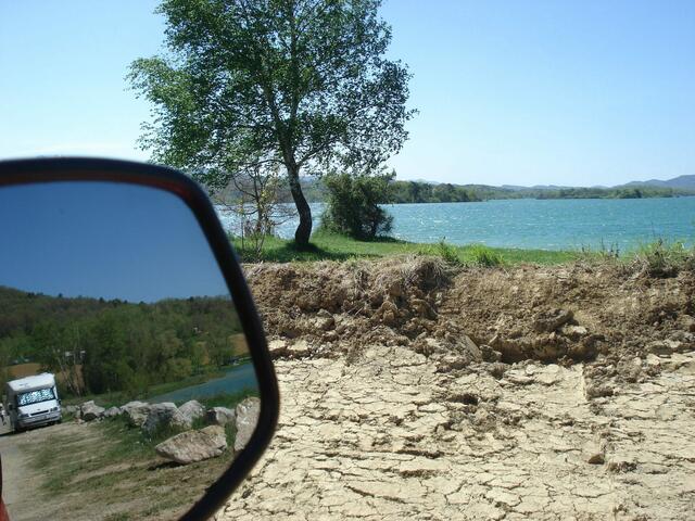 Am Lac de Montbel (die Mobilheimer sind auch schon da)