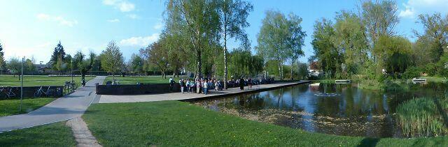 ein wunderschöner Stadtpark um den uns viele beneiden könnten ....