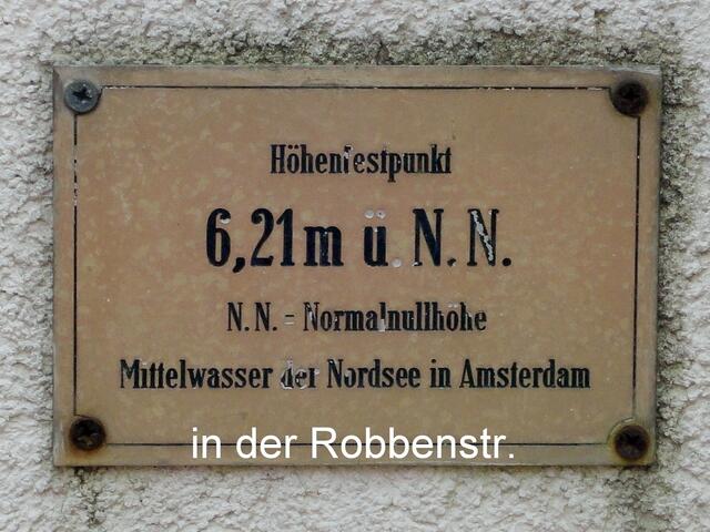 Höhenfestpunkt in der Robbenstrasse